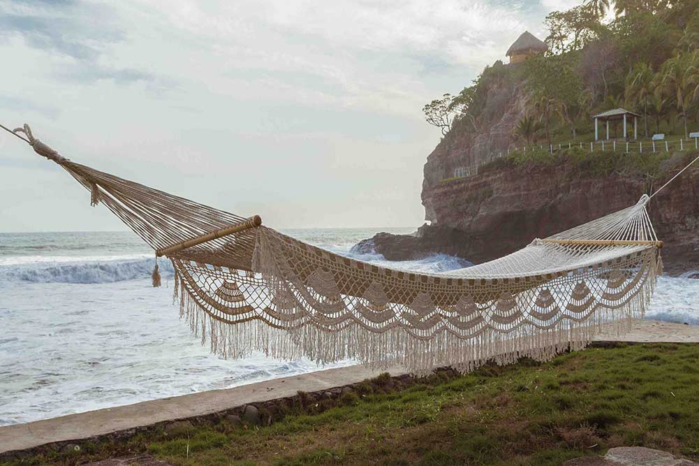 Nicaraguan Princes Fringe Hammocks Family Size